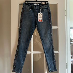 Zara Embroidered Mid Rose Skinny Jean